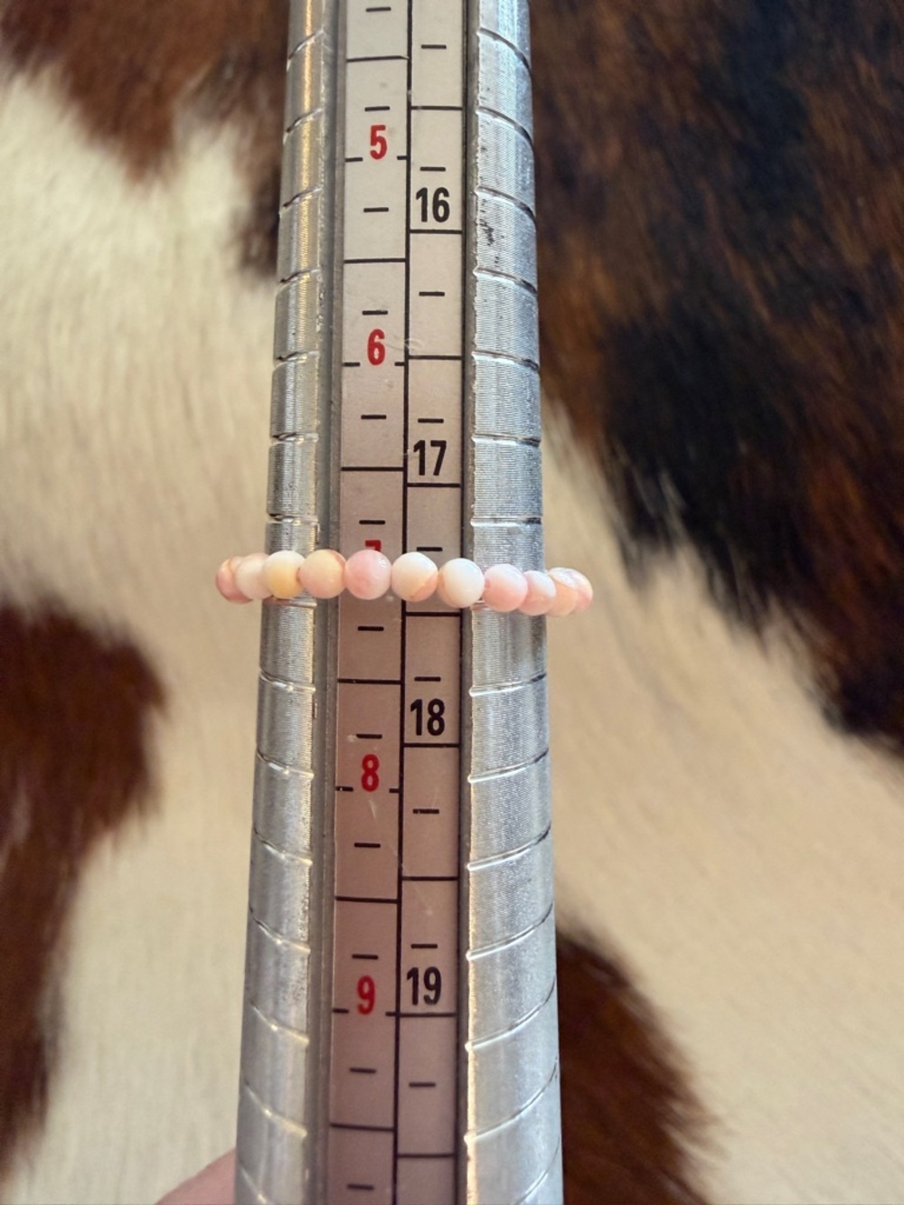 ❤️ Queen Pink Conch 8mm Heart Stretchy Adjustable Southwestern Ring 2.6mm Beads - Picture 6 of 7